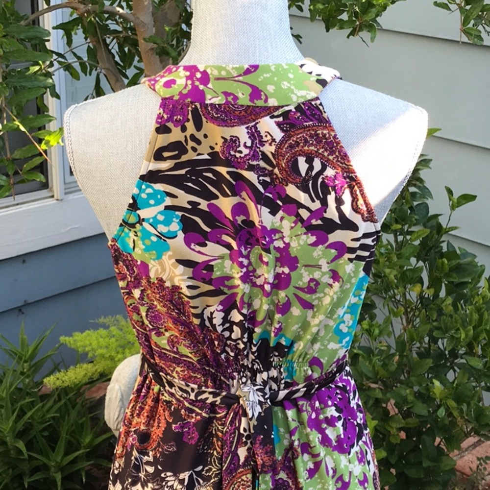 Dress - Picture 5 of 7